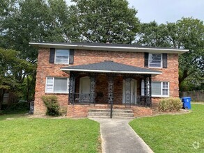 Building Photo - Duplex on Saluda Ave. - Near 5 Points