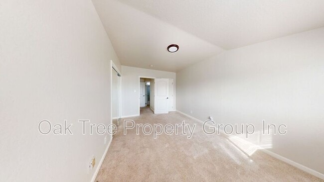 Building Photo - 2371 Downer Ave