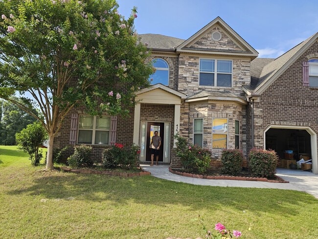 Building Photo - 416 Sunnybrook Ln