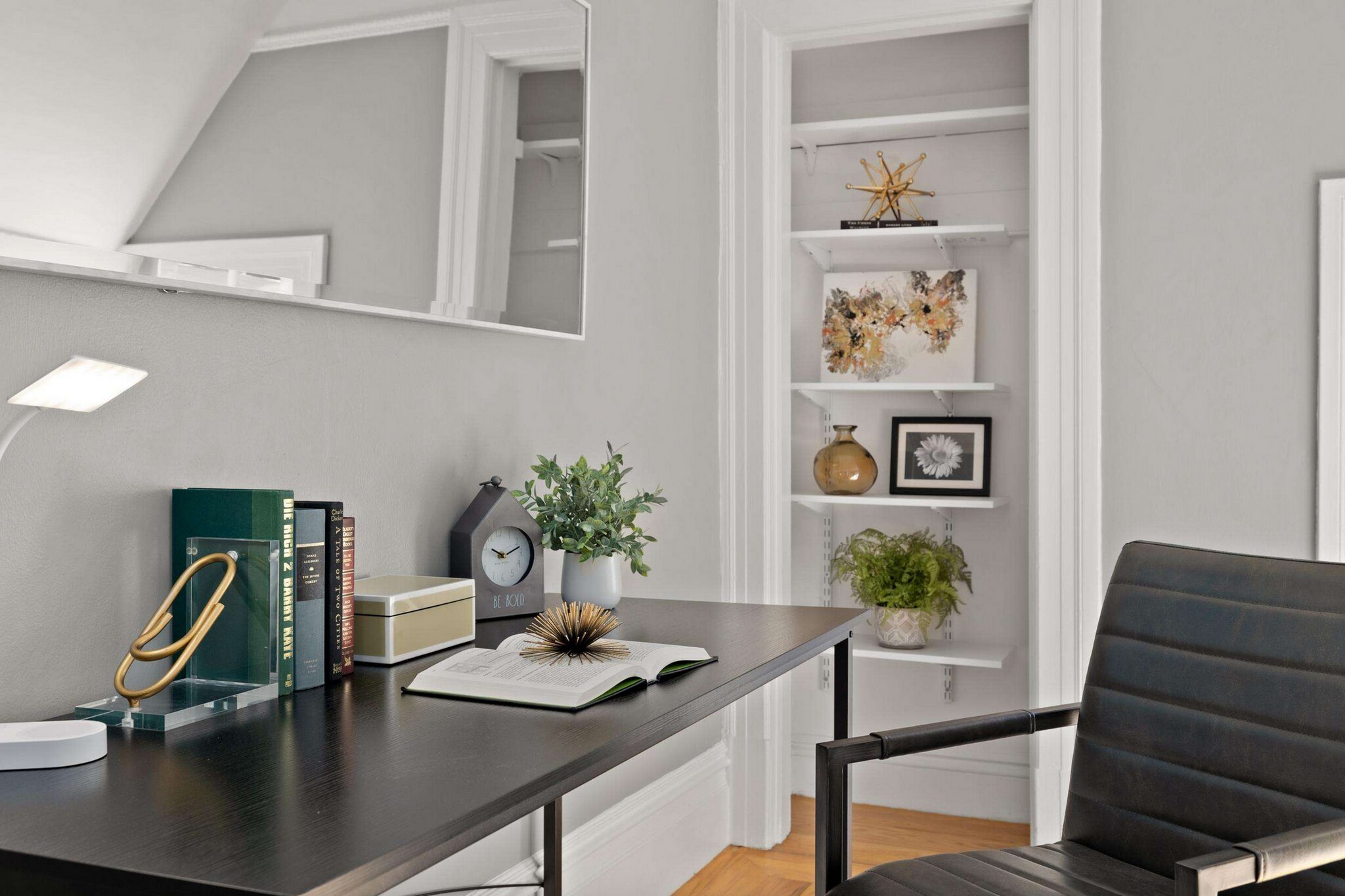 Building Photo - 607A Frederick St