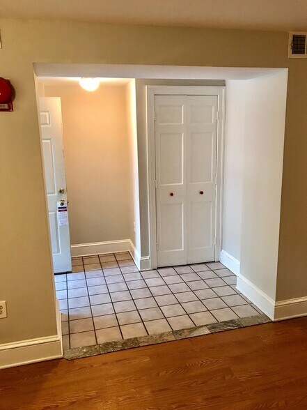 Building Photo - 1755 Church St NW