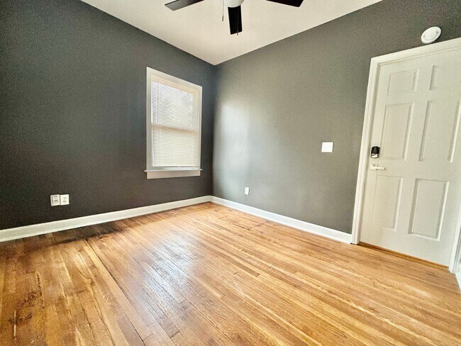 Building Photo - 3415 Locust St