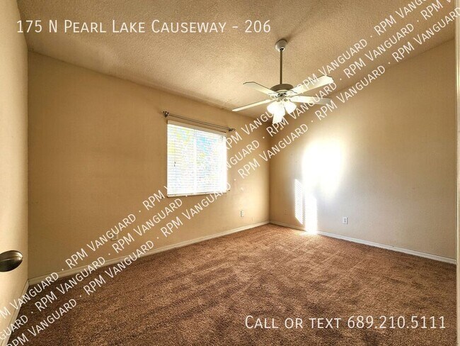 Building Photo - 175 N Pearl Lake Causeway