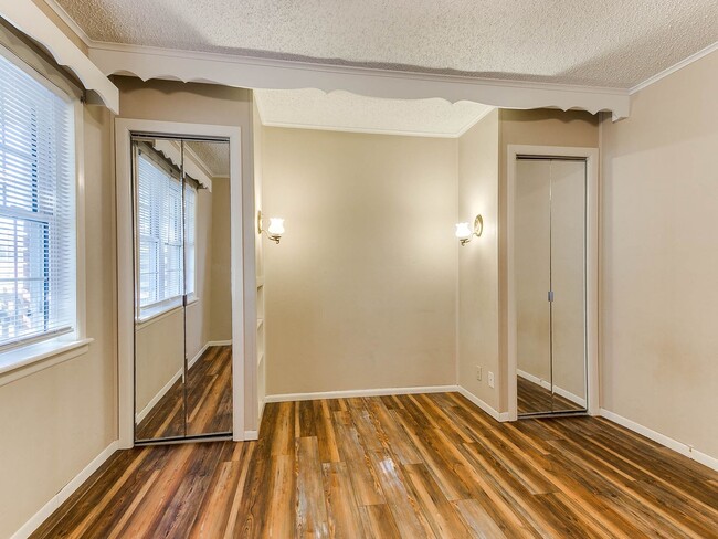 Building Photo - Beautiful 3 bed 2.5 bath home in the Country