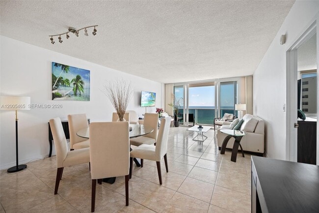Building Photo - 3725 S Ocean Dr