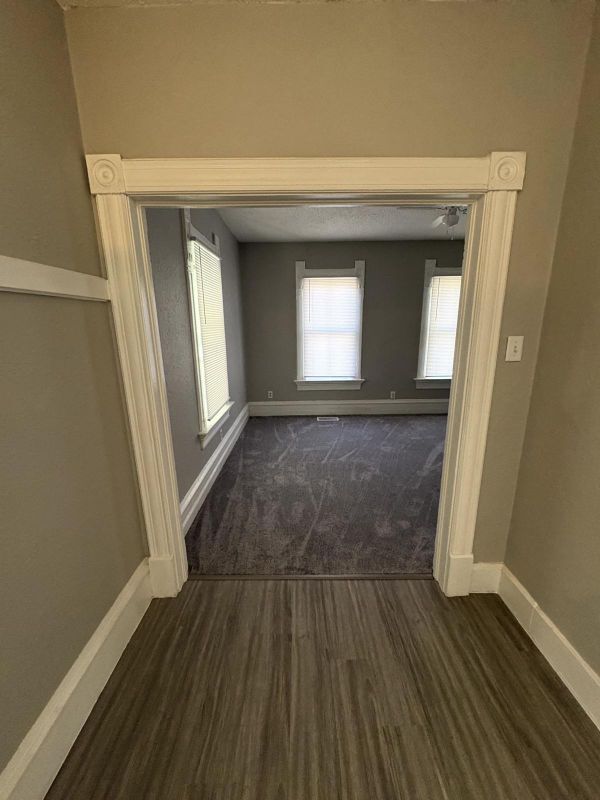 Building Photo - 2708 7th Ave