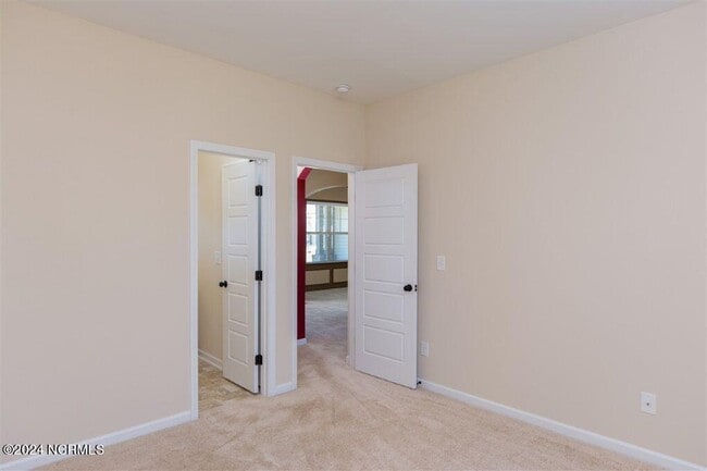Building Photo - 142 Pamlico Drive