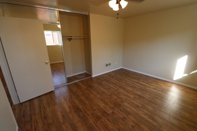 Building Photo - 1649 Pentecost Way