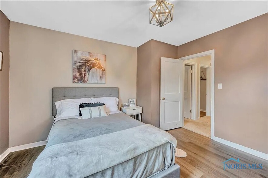 Building Photo - 2528 Aldringham Rd