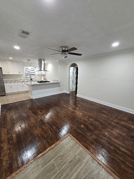 Building Photo - 3511 Washington St