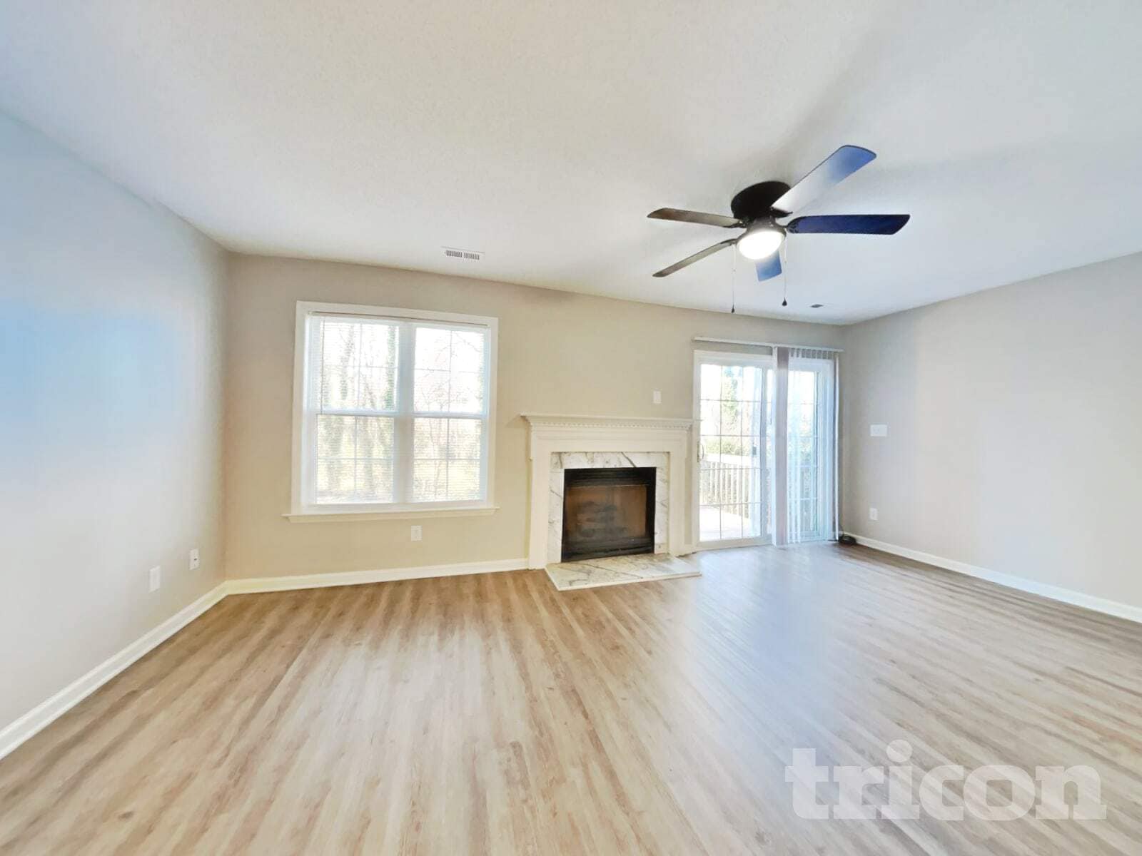 Building Photo - 4409 Woodlawn Dr