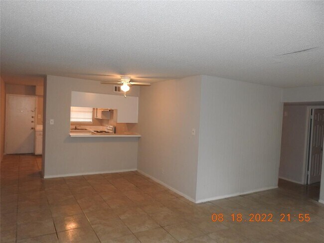Building Photo - 6405 Westward St