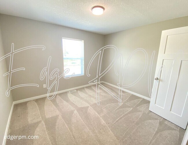 Building Photo - NEW Construction Condo