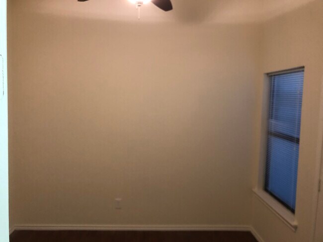 Building Photo - 10629 Holly Grove Dr