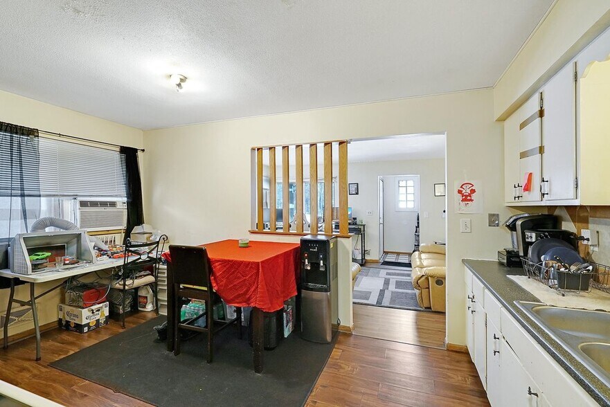 Building Photo - 7005 Dutton Ave N