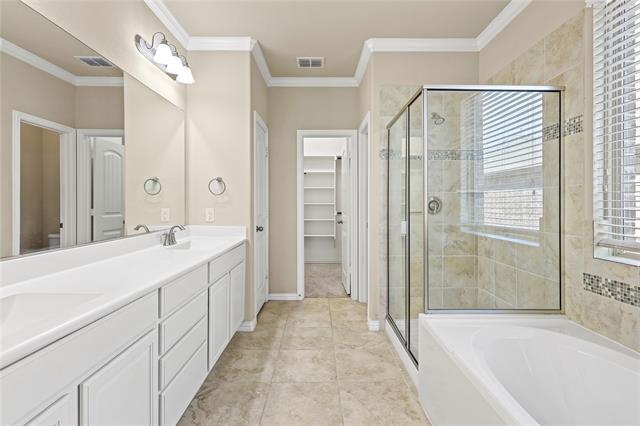 Building Photo - 16617 Stillhouse Hollow Ct
