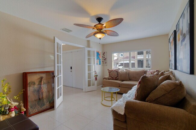 Building Photo - 3887 Hamilton Key