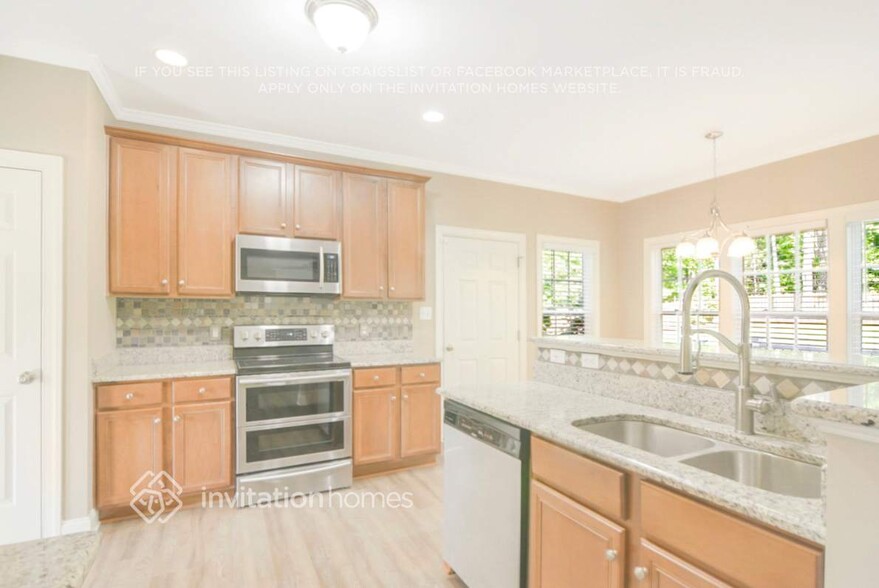 Building Photo - 235 Keller Dr