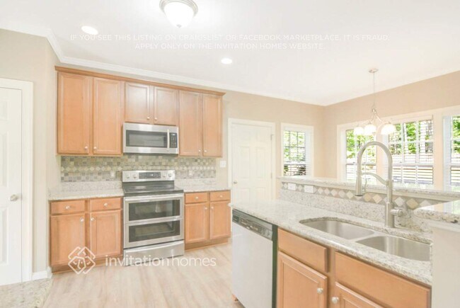 Building Photo - 235 Keller Dr