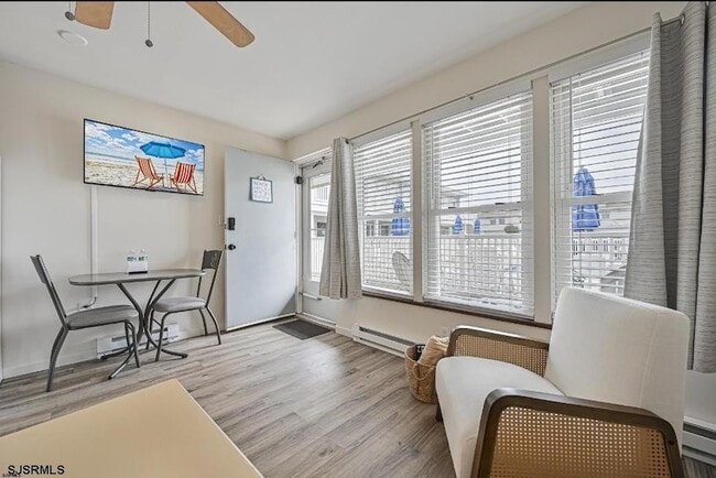 Building Photo - 413 E Brigantine Ave