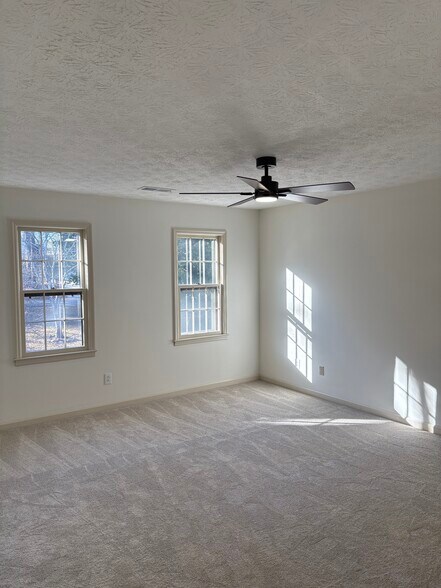 Bedroom 1 - 807 Oak Bridge Ln