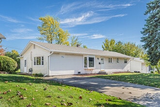 Building Photo - 403 Arrowhead Trail