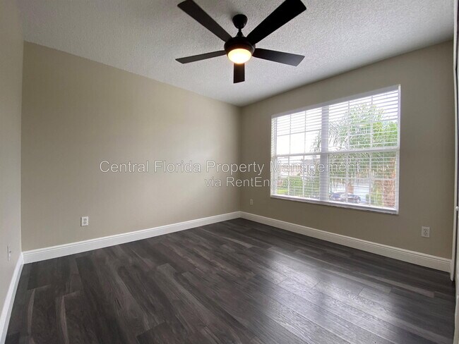 Building Photo - 4115 Andover Cay Blvd