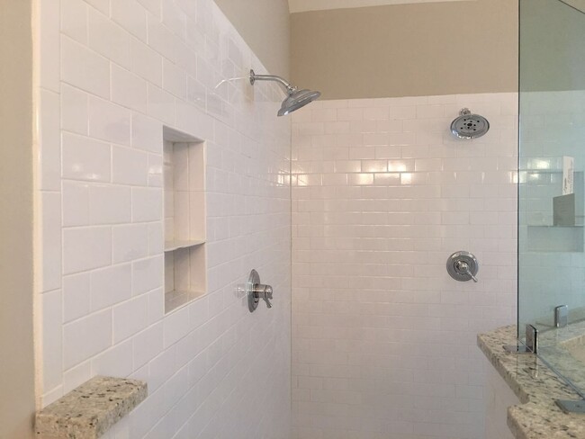 Building Photo - Luxury Rental Home in Horn Lake!