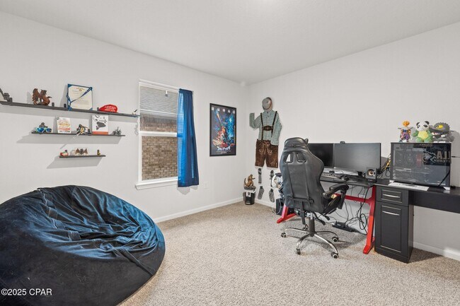 Building Photo - 6428 Slabinski Ln