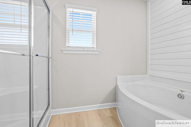 Building Photo - 56 Texas Black Way