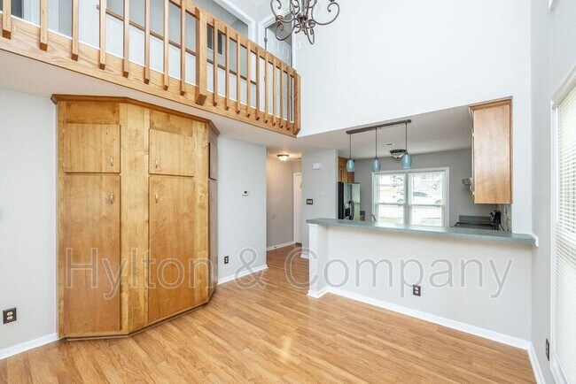 Building Photo - 7712 Breaker Point Ct