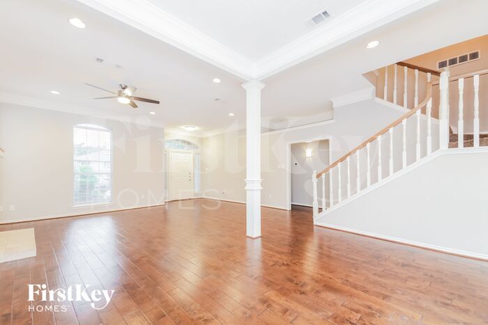 Building Photo - 3152 Bourbon St Cir