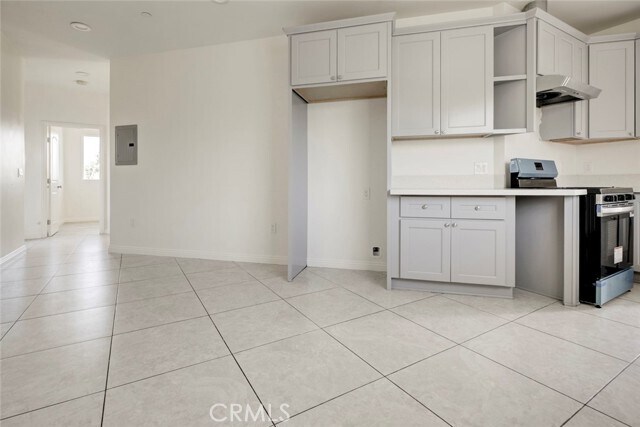 Building Photo - 14328 Gilmore St