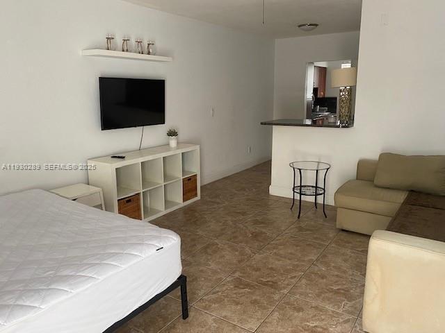 Building Photo - 315 69th St