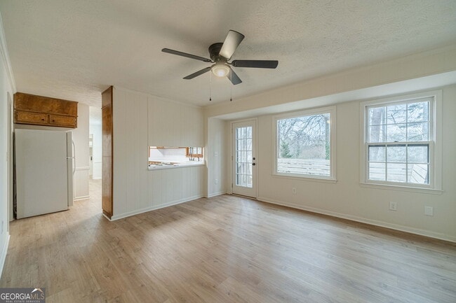 Building Photo - 1678 Pounds Rd SW