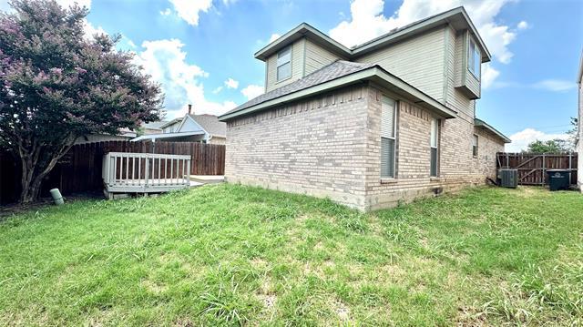 Building Photo - 1402 Peregrine St