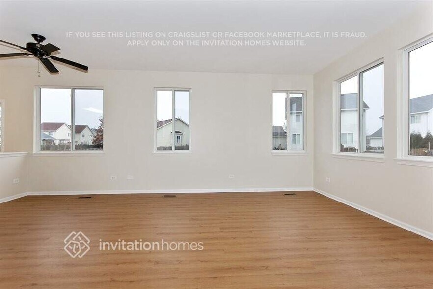 Building Photo - 3809 Adesso Ln