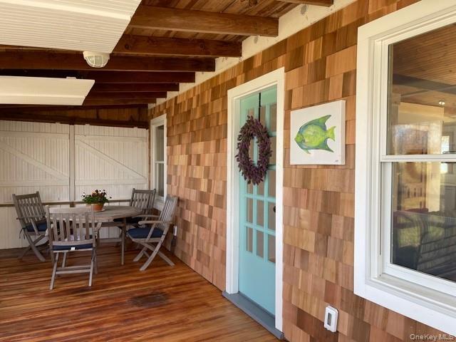 Building Photo - 24 Cliff Way