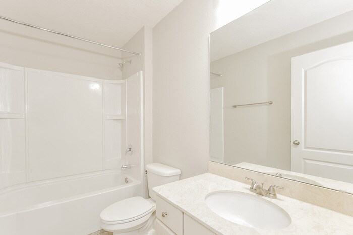 Building Photo - 806 Deer Crossing Rd