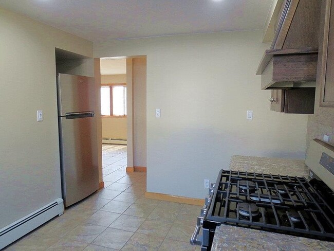 Building Photo - 154 Granada Pkwy