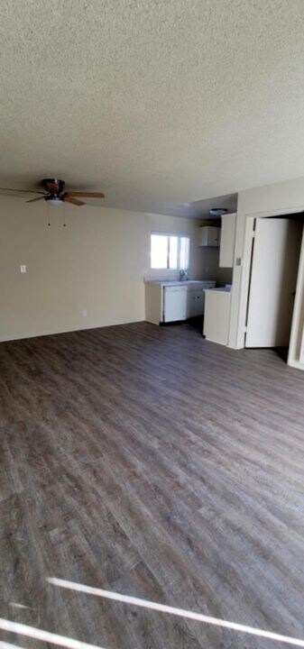 Interior Photo - 17801 Sherman Way,