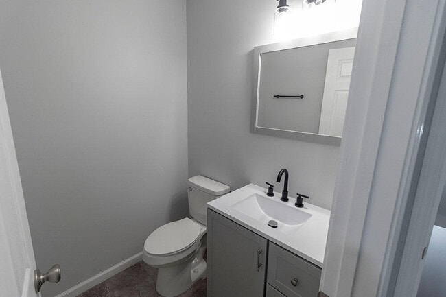 Building Photo - 5316 Godas Cir