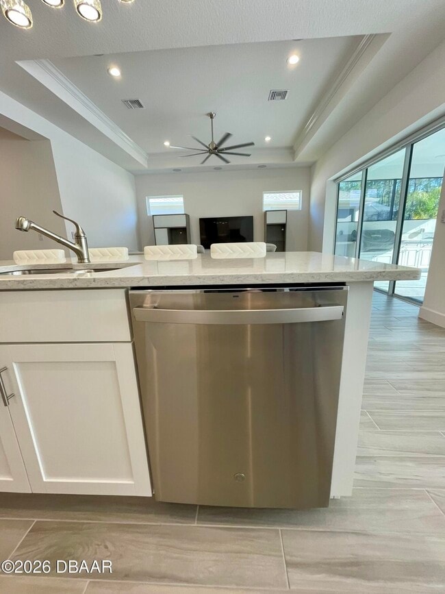 Building Photo - 437 Aquamarine Wy