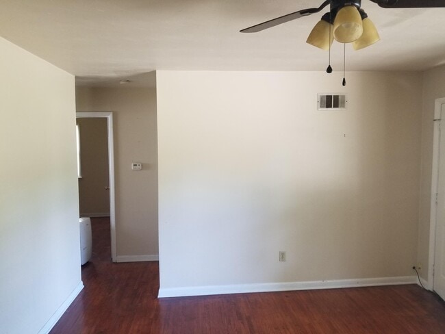 Building Photo - 1509 Brighton St