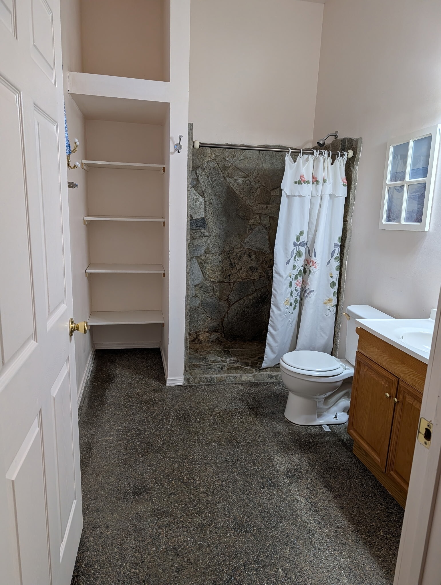 Bathroom off of bedroom - 4040 US Highway 93 N