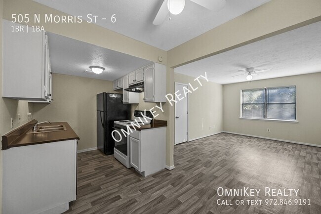Building Photo - 505 N Morris St