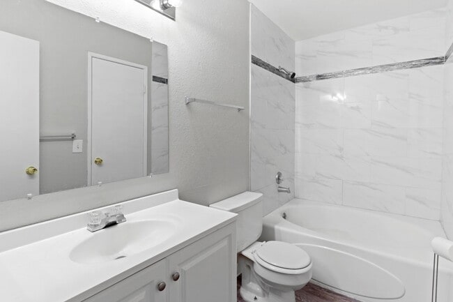 Building Photo - 3151 N Soaring Gulls Dr