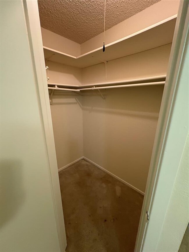 Building Photo - 3800 Tattershall Ln