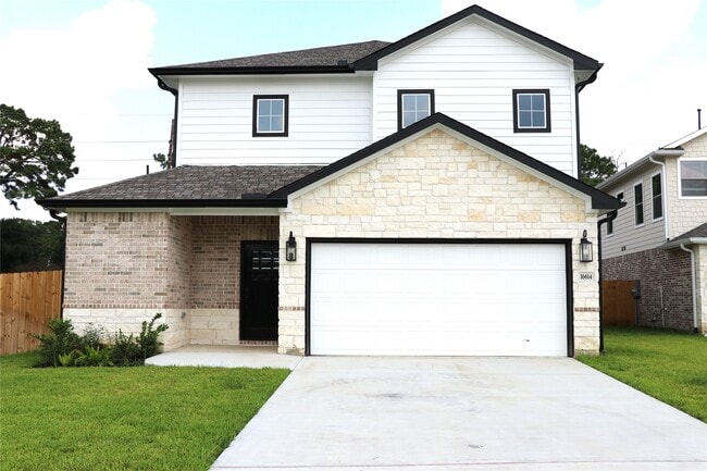Building Photo - 16614 Bonnie Sean Dr