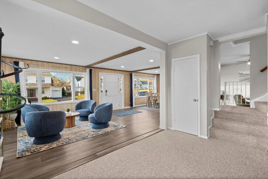 Building Photo - 11 Seaview Ave